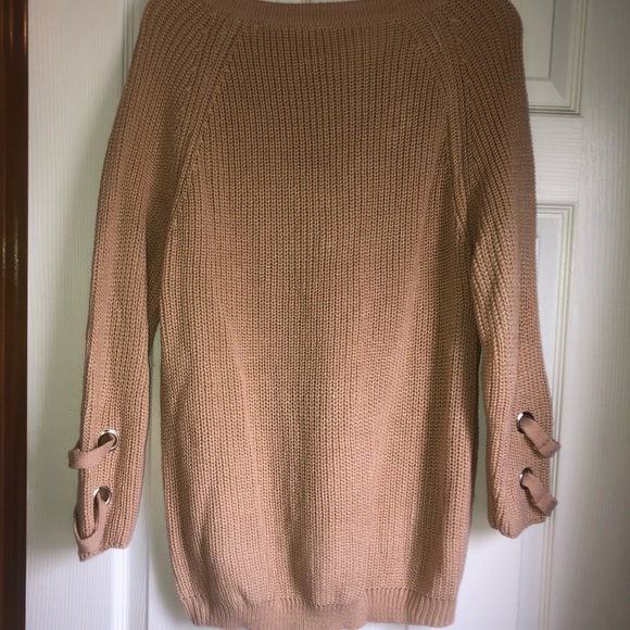 Tan sweater - Picture 2 of 2